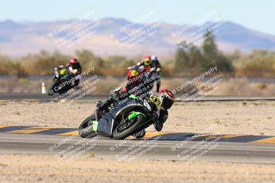 media/Nov-16-2024-CVMA (Sat) [[0e4bb1f32f]]/Race 9-Amateur Supersport Middleweight/